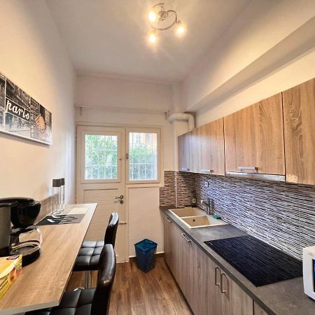 Thesian Apartment In Centre Of Atene Esterno foto