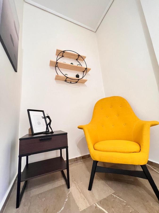 Thesian Apartment In Centre Of Atene Esterno foto